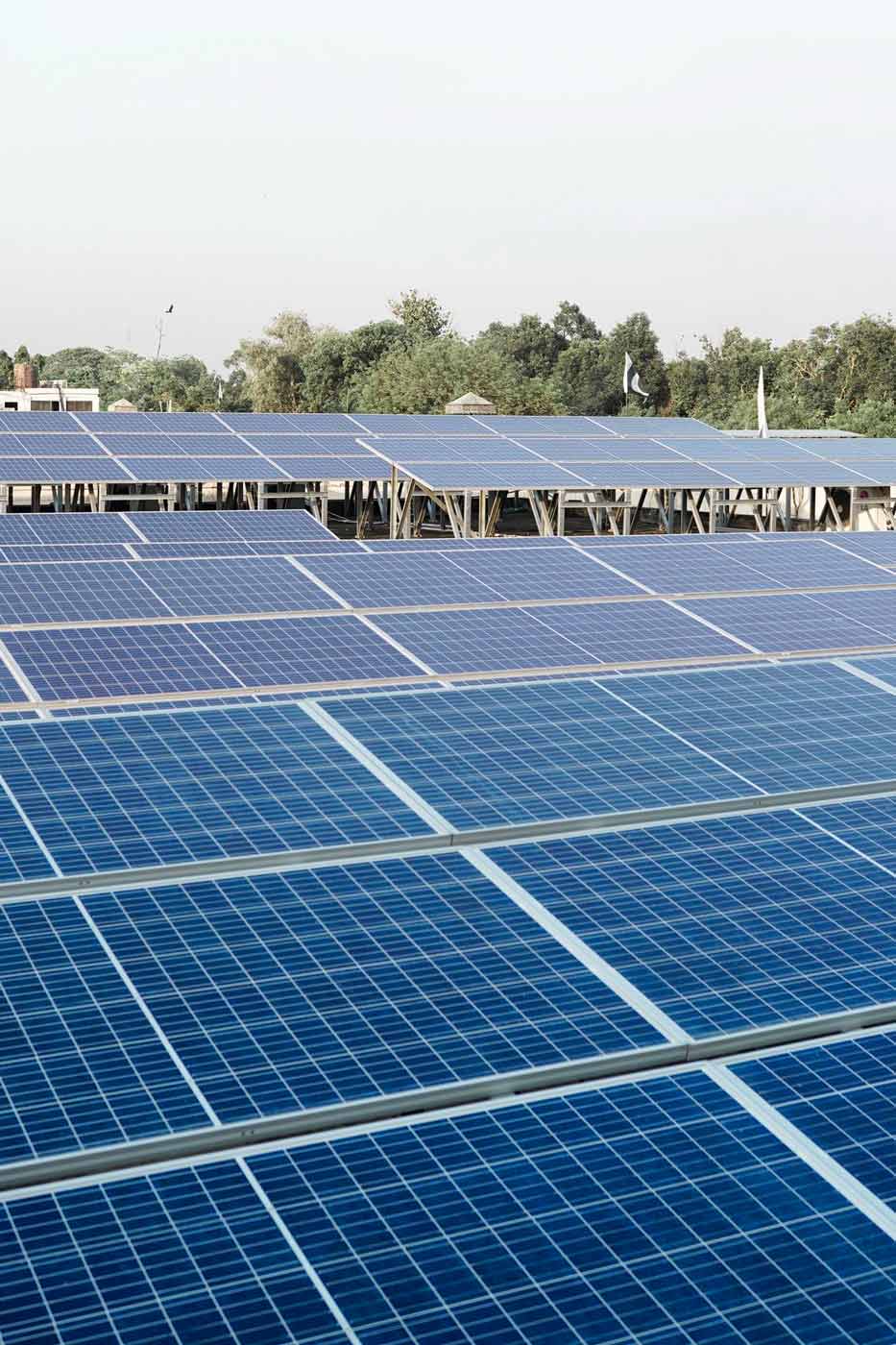 Industrial-Solar-Systems-Monjotech